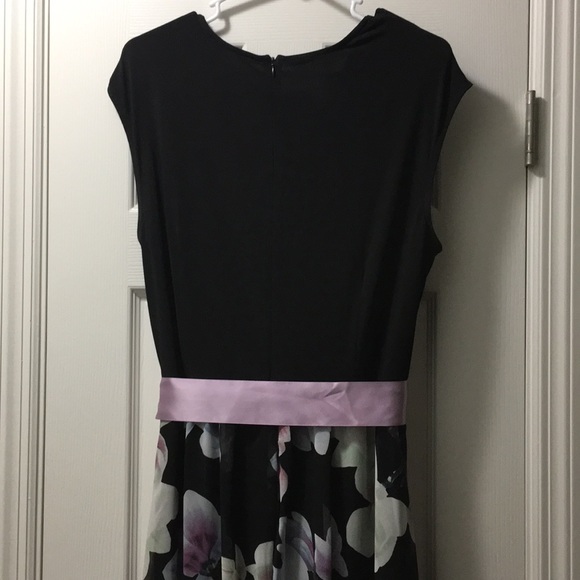 Sold - Picture 4 of 4